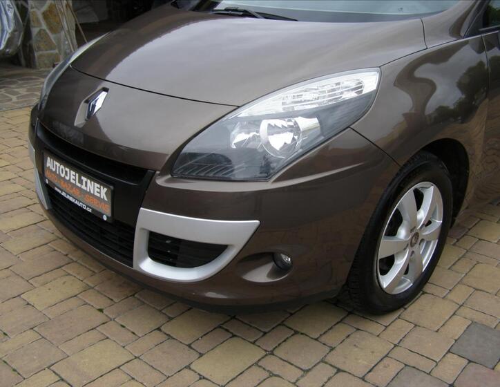 Renault Mégane 8