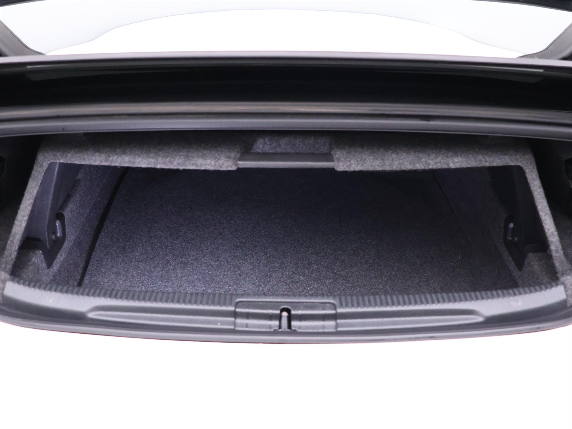 Volkswagen EOS