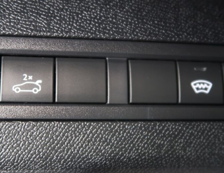 Peugeot 5008 30