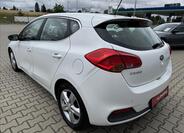 KIA Ceed 4