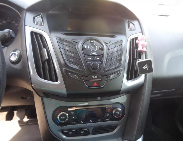 Ford Focus 12