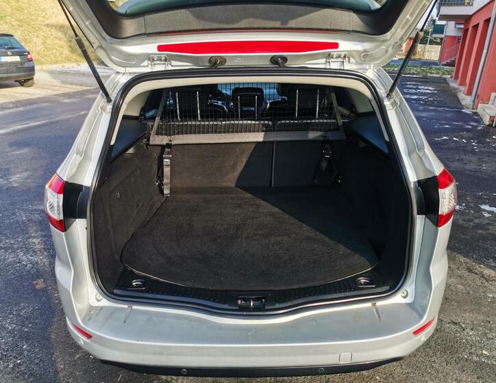 Ford Mondeo 15