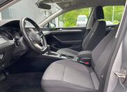 Volkswagen Passat 12