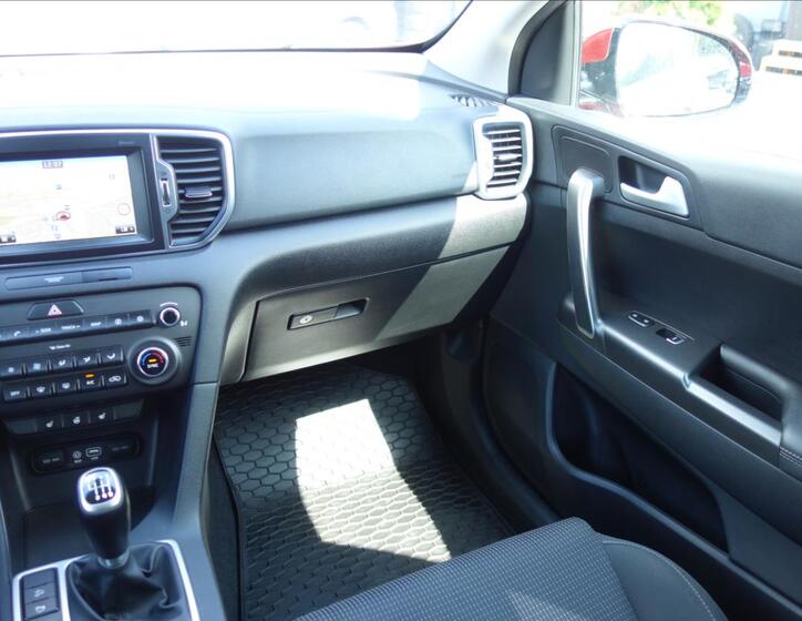 KIA Sportage 21