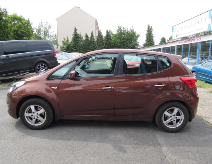 Hyundai ix20 7