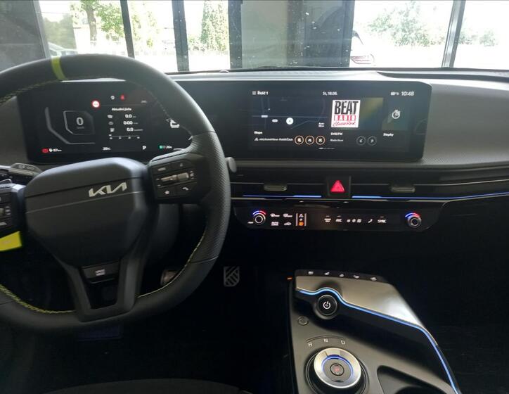 KIA EV6 5