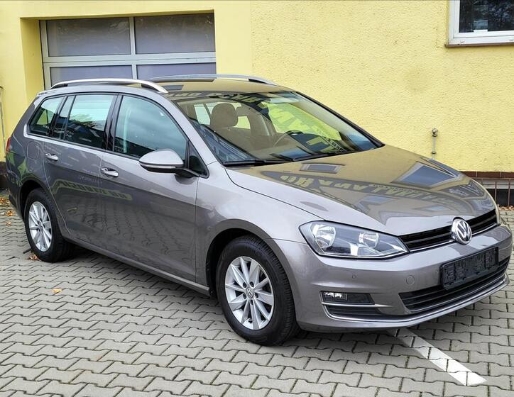 Volkswagen Golf 1