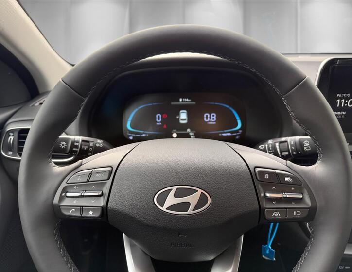 Hyundai i30 16