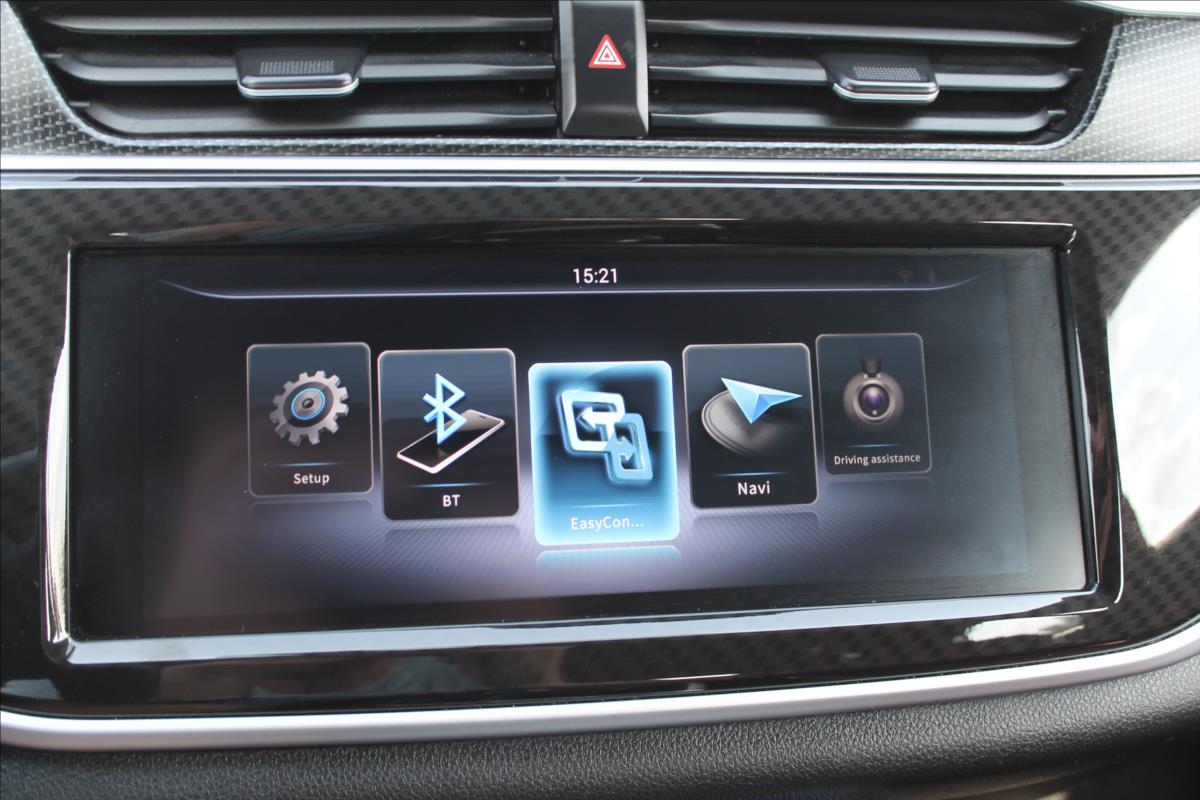 Dongfeng Fengon 5