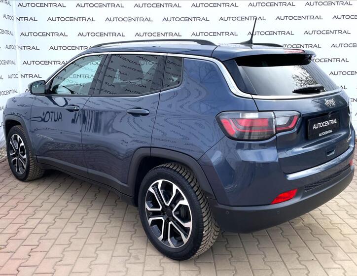 Jeep Compass 6