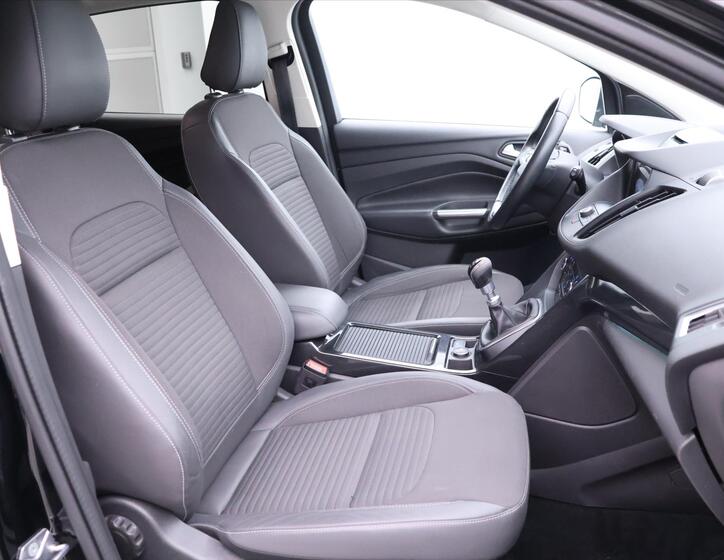 Ford Kuga 14