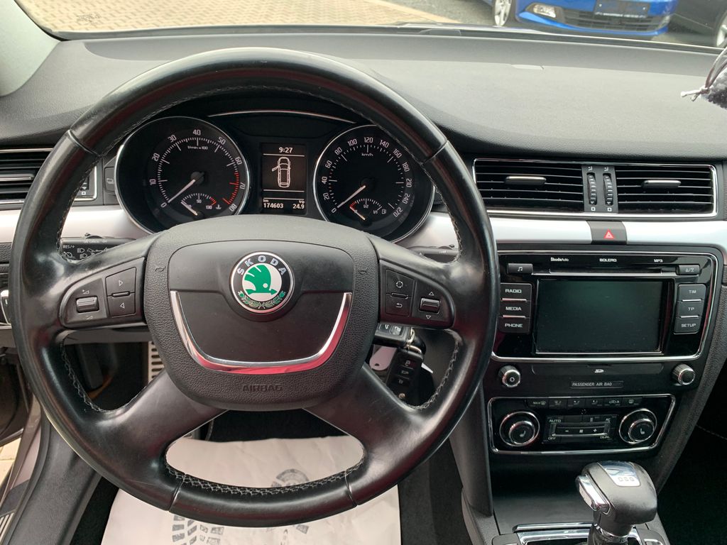 Škoda Superb