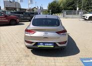 Hyundai i30 4