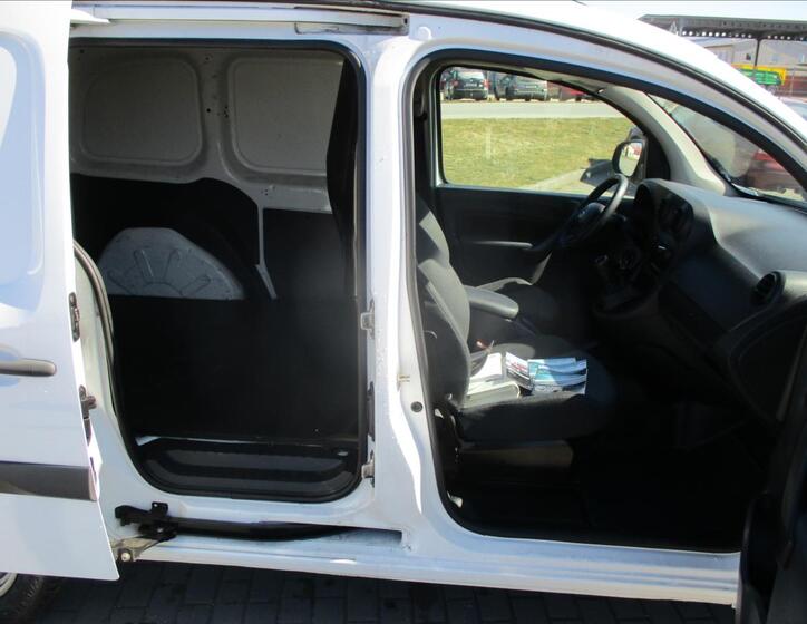 Mercedes-Benz Citan 9