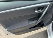 Toyota Corolla 17