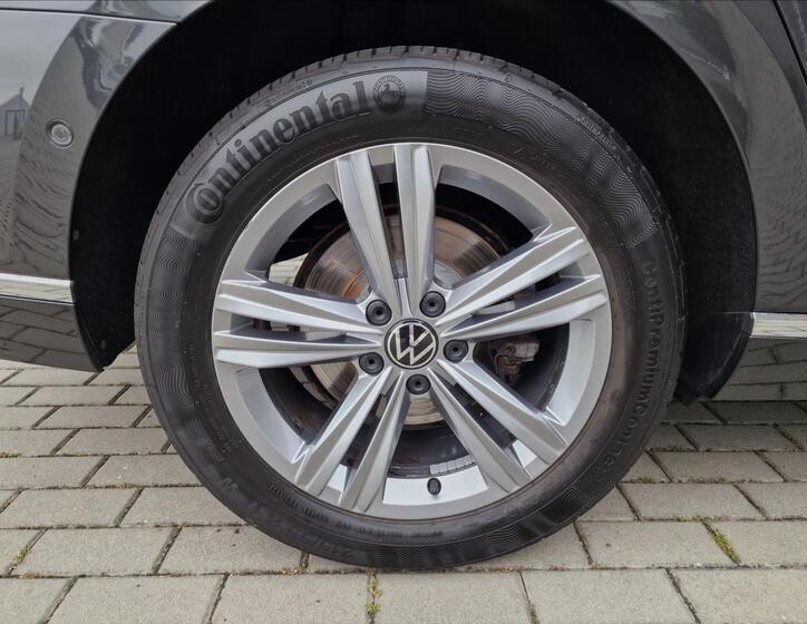 Volkswagen Passat 45