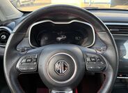 MG ZS 8