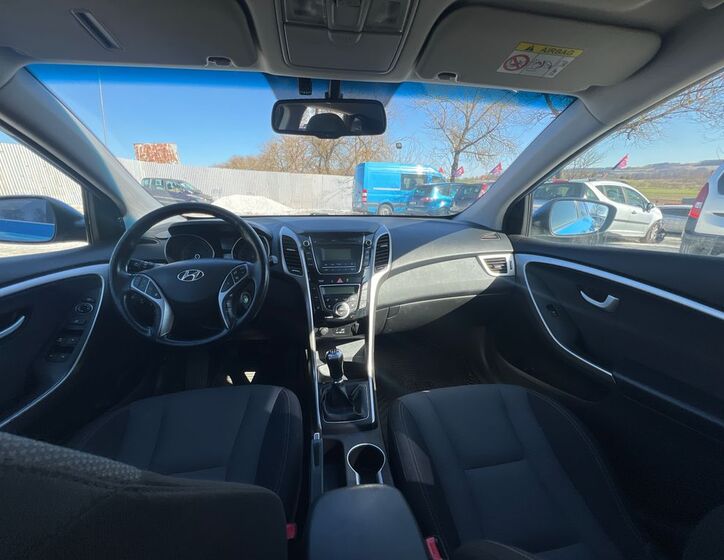 Hyundai i30 8