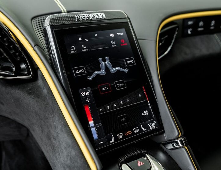 Ferrari Roma 20