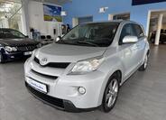 Toyota Urban Cruiser 3