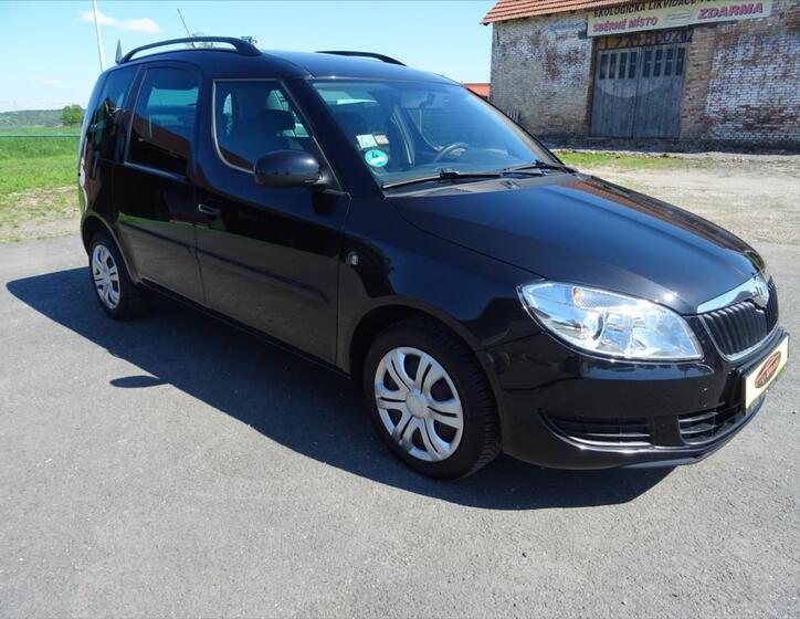 Škoda Roomster 2