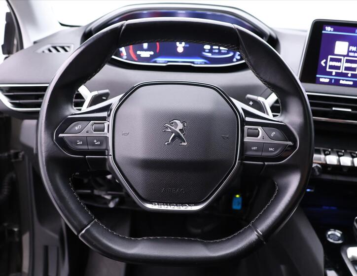 Peugeot 5008 22