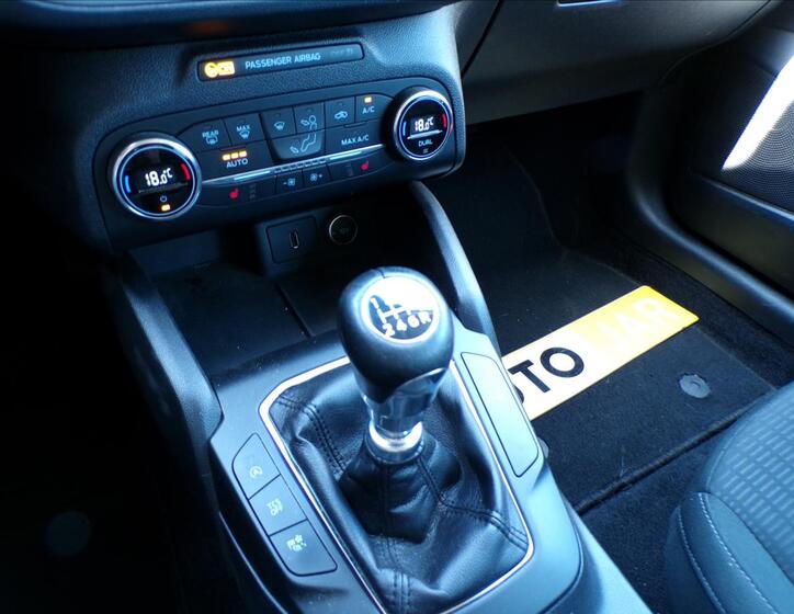 Ford Focus 11