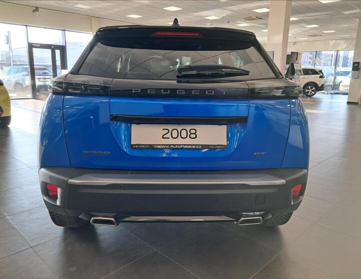 Peugeot 2008 4
