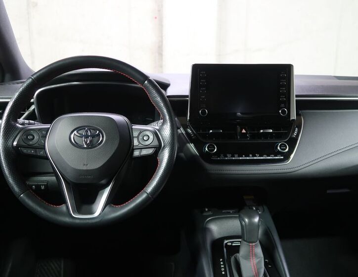 Toyota Corolla 16