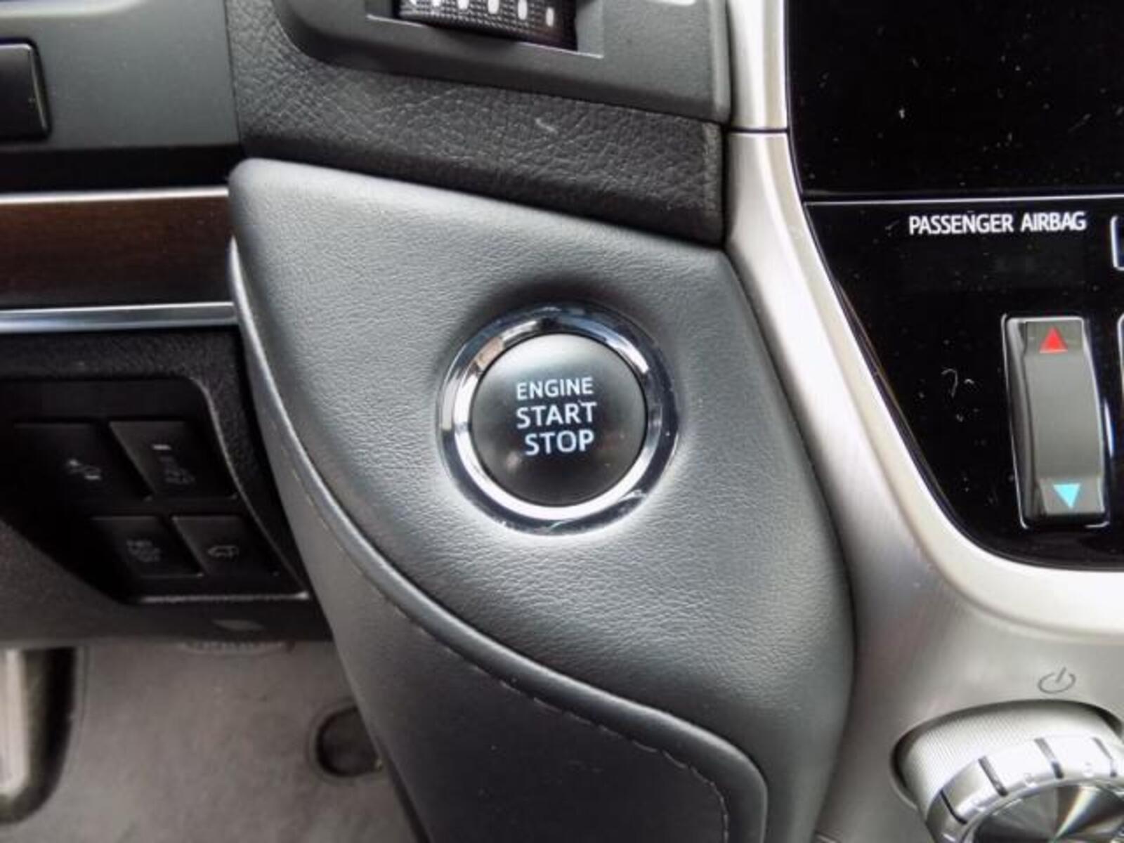 Toyota Land Cruiser 27