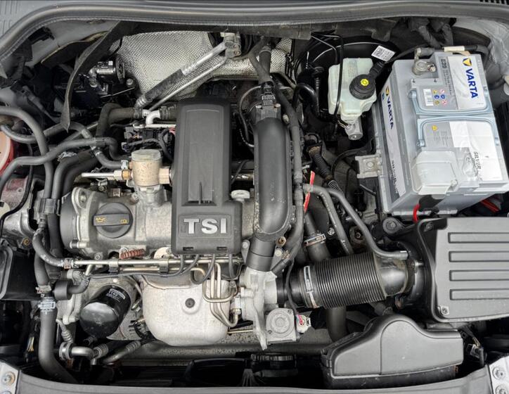 Volkswagen Golf 42