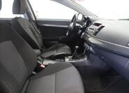 Mitsubishi Lancer 13