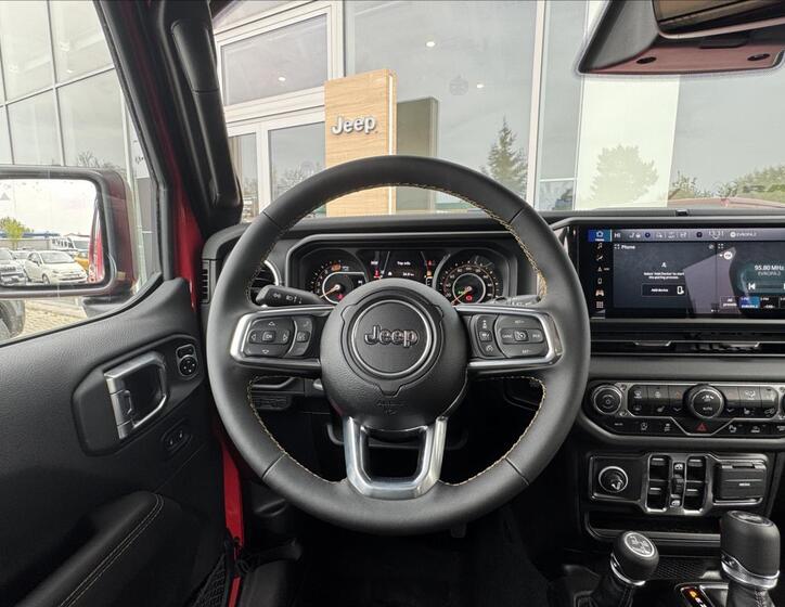 Jeep Wrangler 13