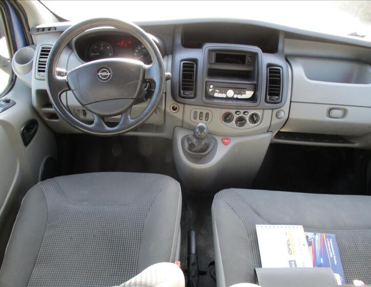 Opel Vivaro 18