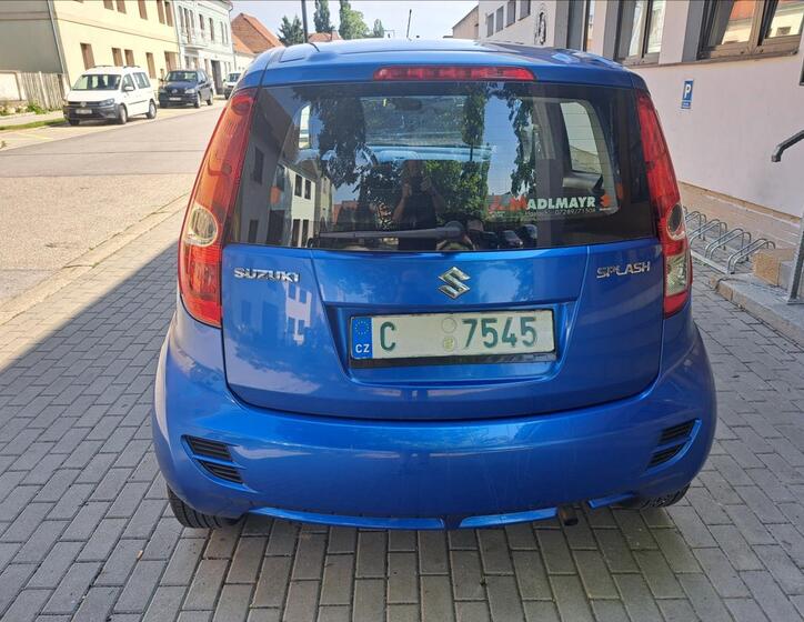 Suzuki Splash 9