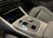 BMW i4 10