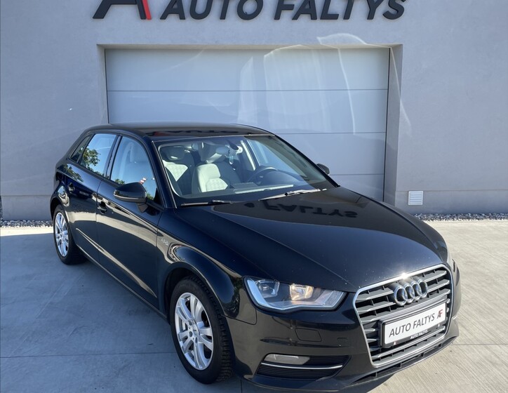 Audi A3 1
