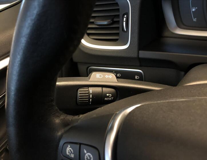 Volvo V60 18