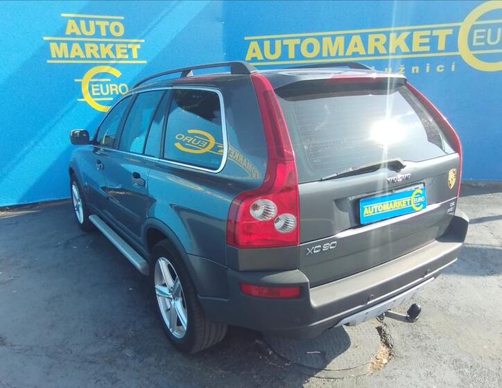 Volvo XC90 6
