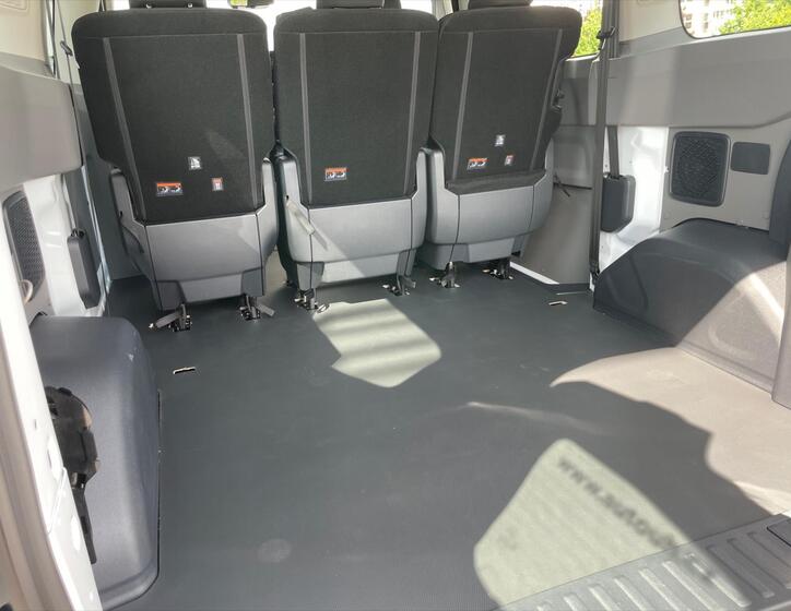 Volkswagen Transporter 49