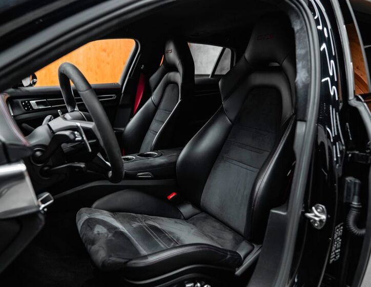 Porsche Panamera 16