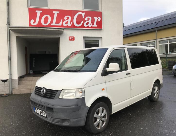 Volkswagen Transporter 1