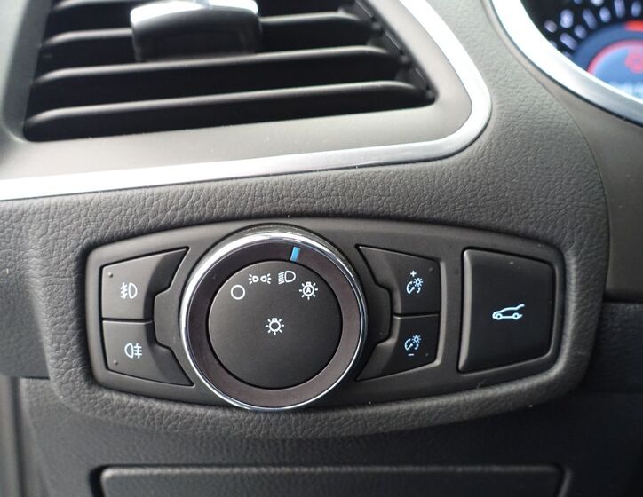 Ford Galaxy 23