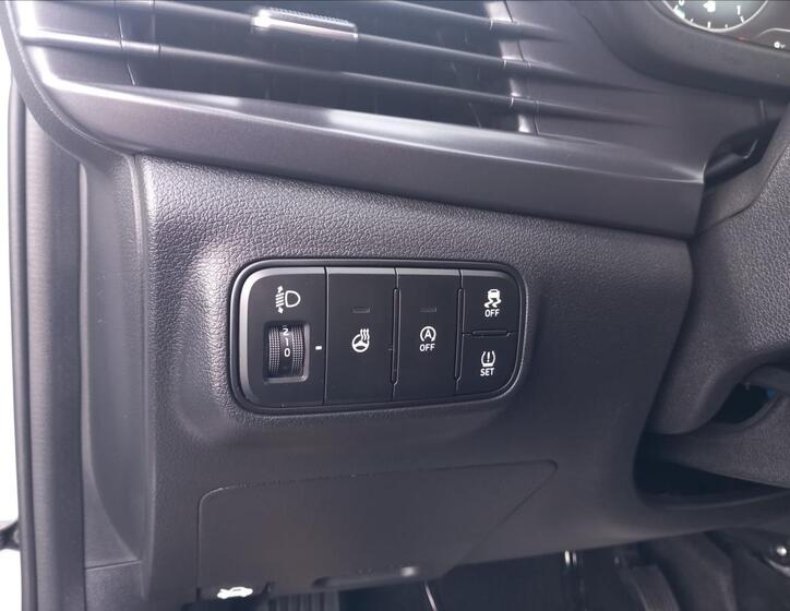 Hyundai i20 12