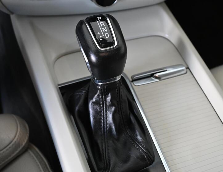 Volvo V60 23