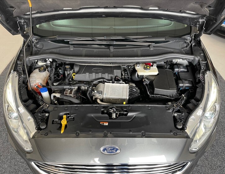 Ford Galaxy 32