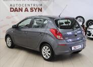 Hyundai i20 6