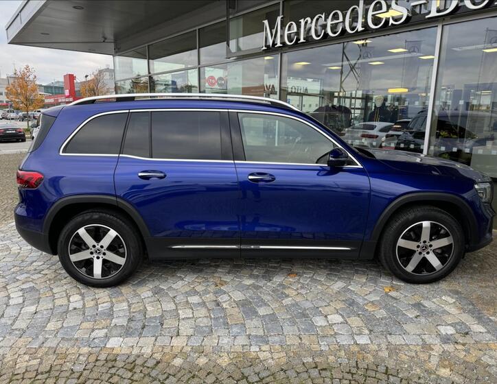 Mercedes-Benz GLB 27