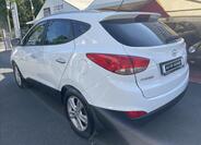 Hyundai ix35 7