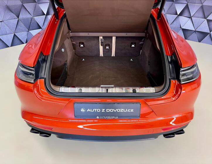 Porsche Panamera 29